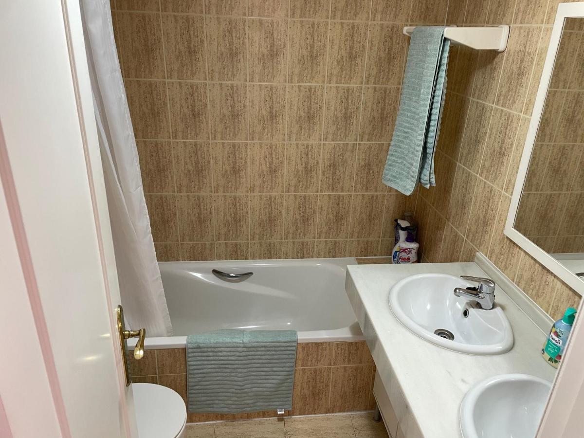 Beautiful Holiday Apartment 2 Bedroom Beach And Pool Malaga Marbella Calahonda Royale Mijas Costa Spain 외부 사진