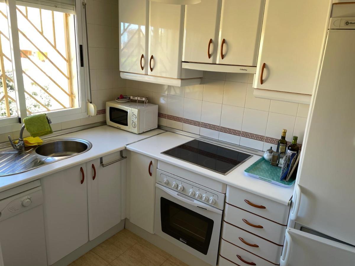 Beautiful Holiday Apartment 2 Bedroom Beach And Pool Malaga Marbella Calahonda Royale Mijas Costa Spain 외부 사진